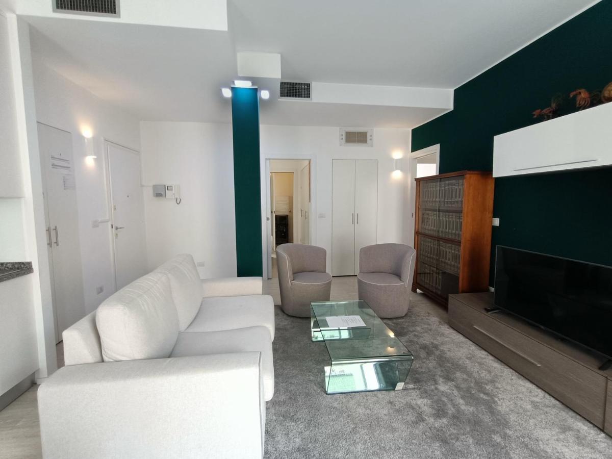 Joivy Elegant Flat For 6 With 2 Balconies Apartment Milan Luaran gambar